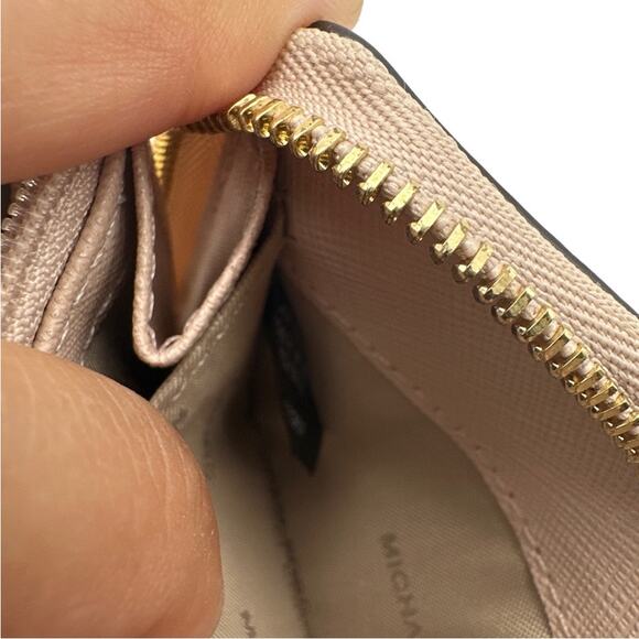 MICHAEL KORS Jet Set Wallet Card Case - Picture 8 of 9